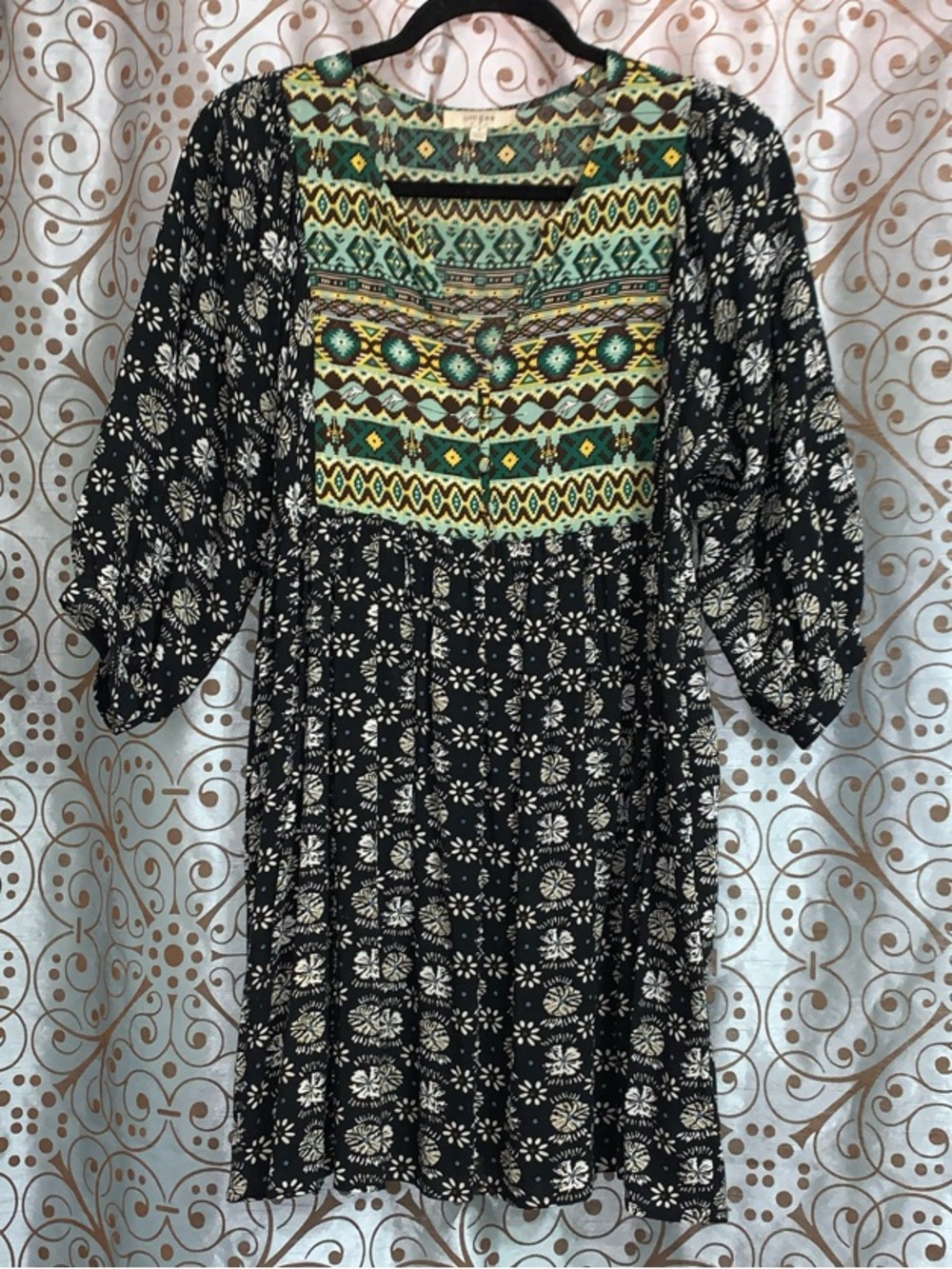 Cute Umgee Dress with Green Geometric Pattern•Small•EUC!